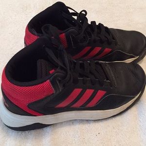 Adidas boys high top sneakers size 5.5